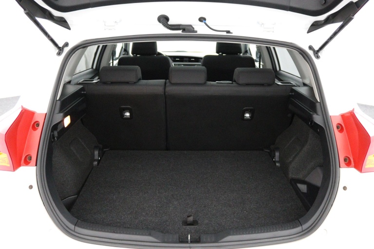 Toyota Auris - 1.8 Hybrid Lease 25