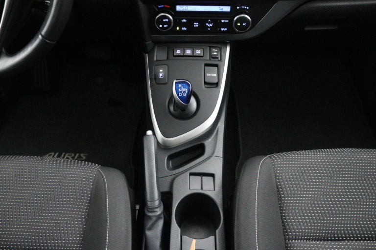 Toyota Auris - 1.8 Hybrid Lease 26