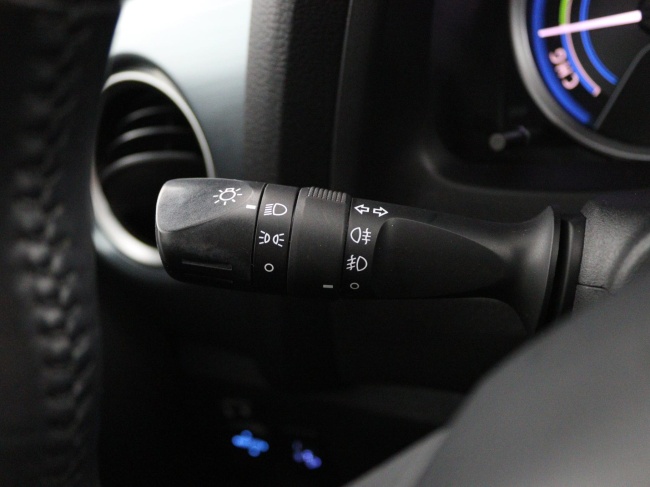 Toyota Auris - 1.8 Hybrid Lease