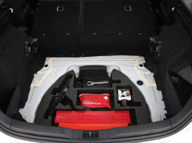 Toyota Auris - 1.8 Hybrid Lease