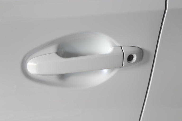 Toyota Auris - 1.8 Hybrid Lease 45