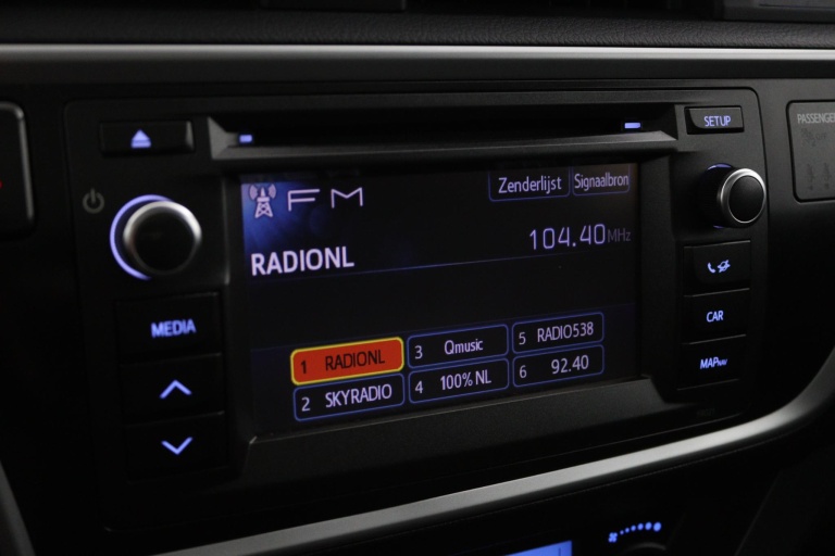 Toyota Auris - 1.8 Hybrid Lease 8