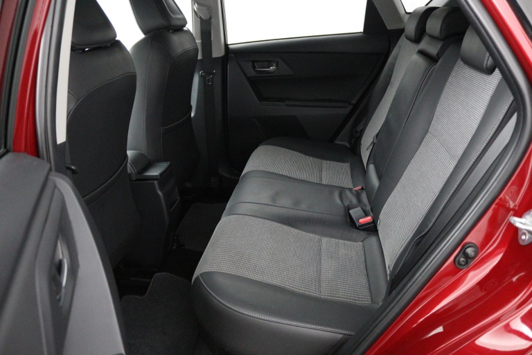 Toyota Auris - 1.8 Hybrid Executive 18