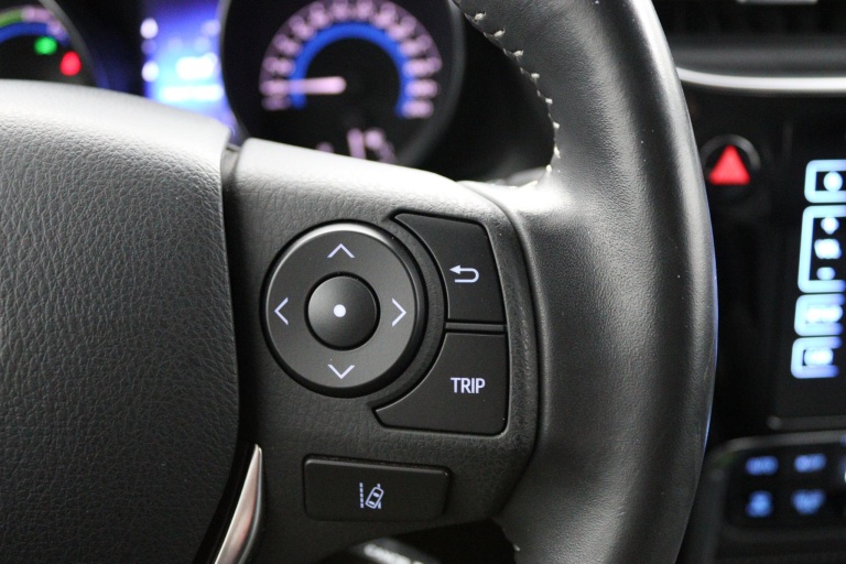 Toyota Auris - 1.8 Hybrid Executive 21