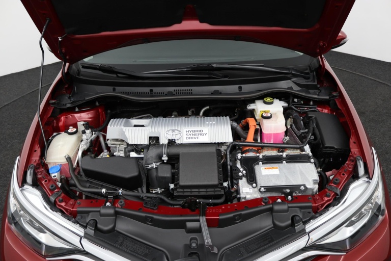 Toyota Auris - 1.8 Hybrid Executive 34