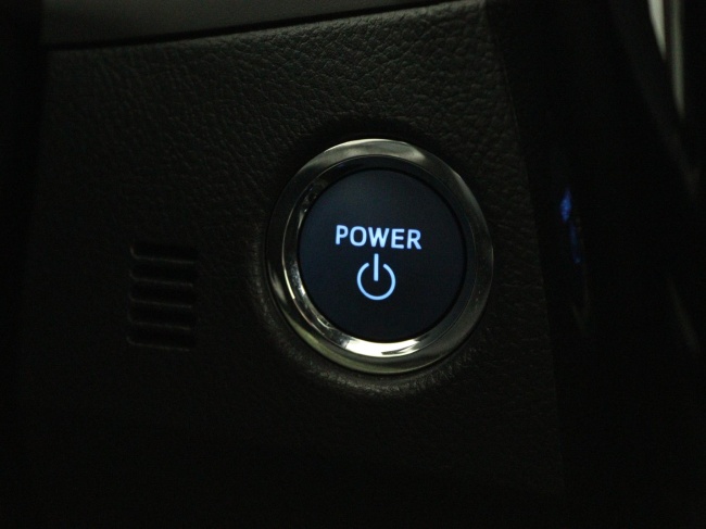 Toyota Auris - 1.8 Hybrid Executive