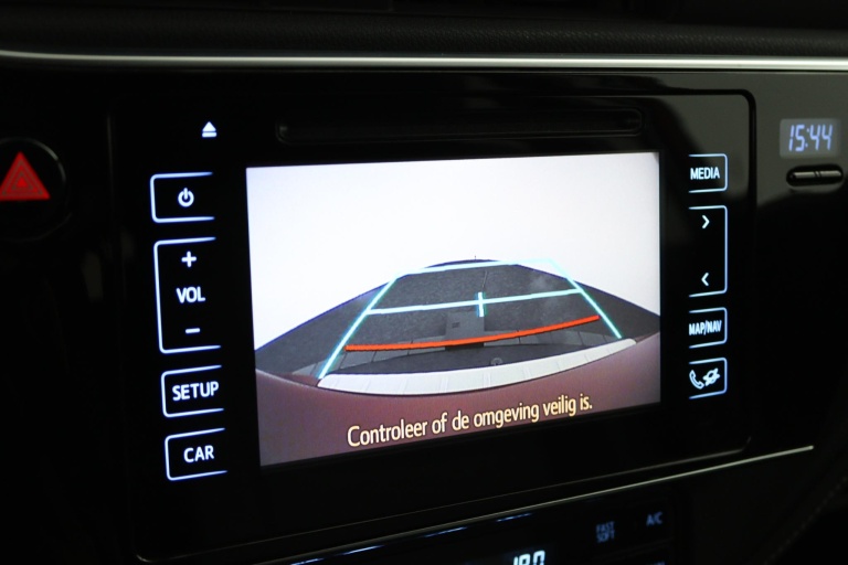 Toyota Auris - 1.8 Hybrid Executive 9