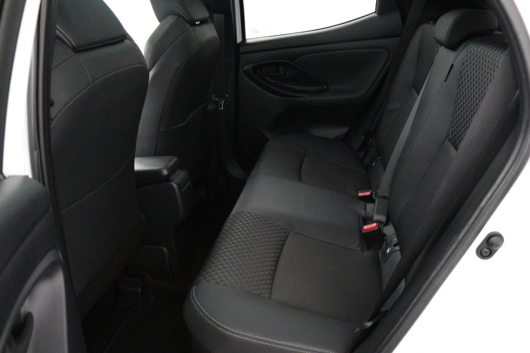 Toyota Yaris - 1.5 Hybrid Executive 18