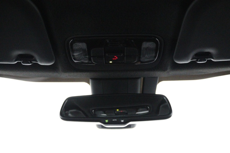 Toyota Yaris - 1.5 Hybrid Executive 32