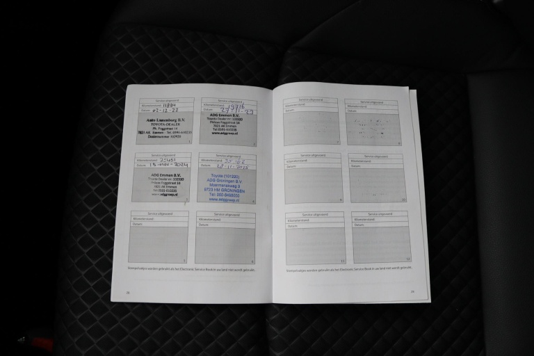 Toyota Yaris - 1.5 Hybrid Executive 38