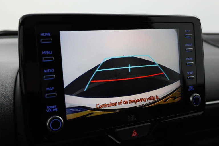 Toyota Yaris - 1.5 Hybrid Executive 9