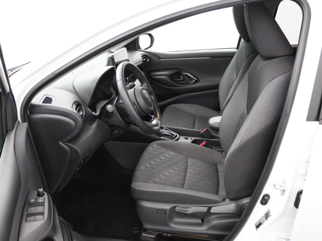 Toyota Yaris - 1.5 Hybrid 115 First Edition