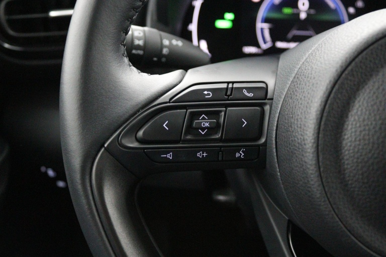Toyota Yaris - 1.5 Hybrid 115 First Edition 19