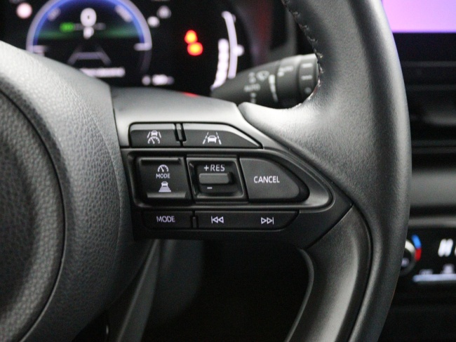 Toyota Yaris - 1.5 Hybrid 115 First Edition