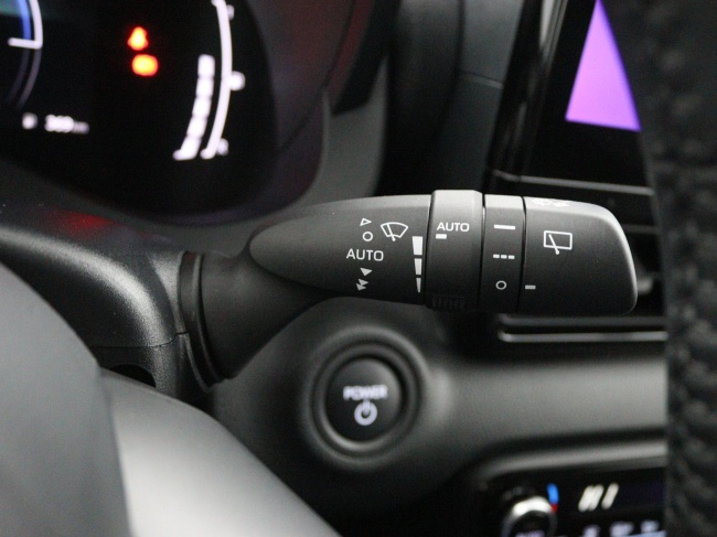 Toyota Yaris - 1.5 Hybrid 115 First Edition