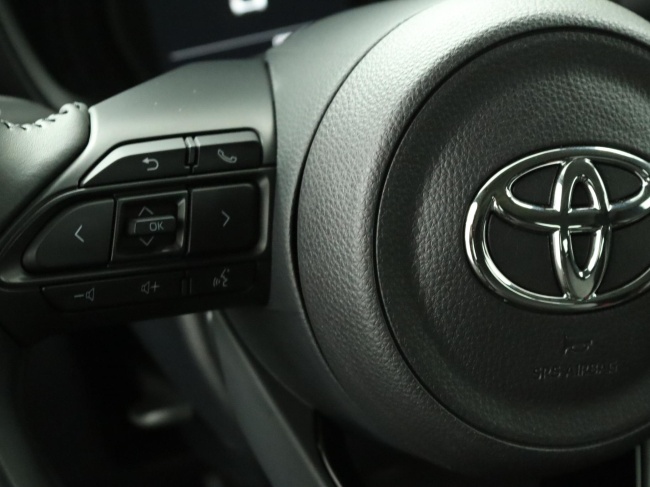 Toyota Aygo X - 1.0 VVT-i MT Play