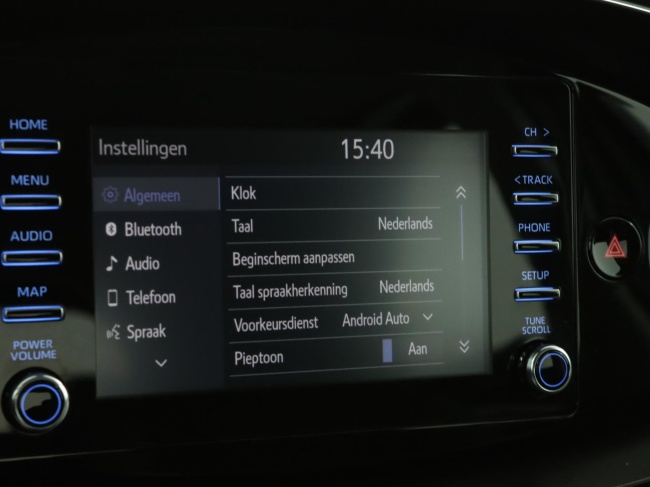 Toyota Aygo X - 1.0 VVT-i MT Play