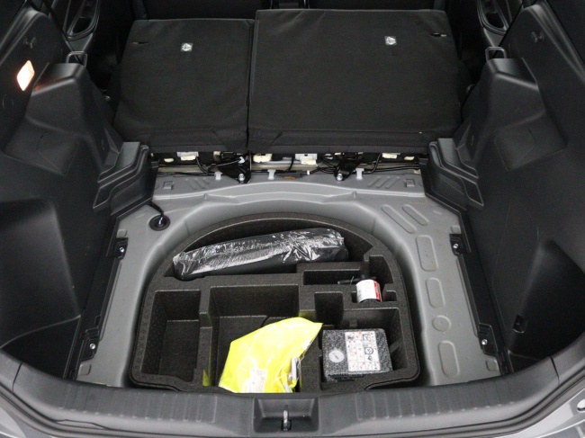 Toyota Yaris Cross - 1.5 Hybrid 115 First Edition