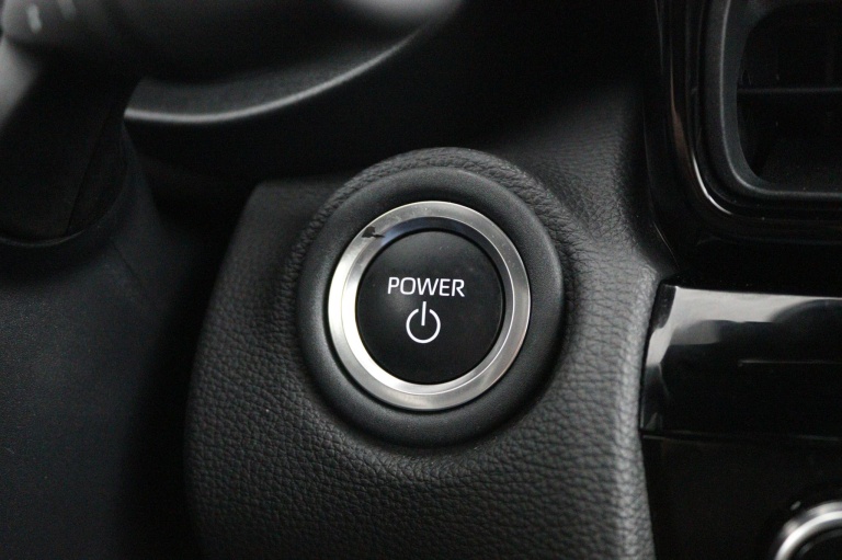 Toyota Yaris Cross - 1.5 Hybrid 115 First Edition 38