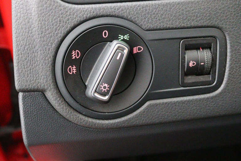 Volkswagen Polo - 1.2 TSI Highline 27