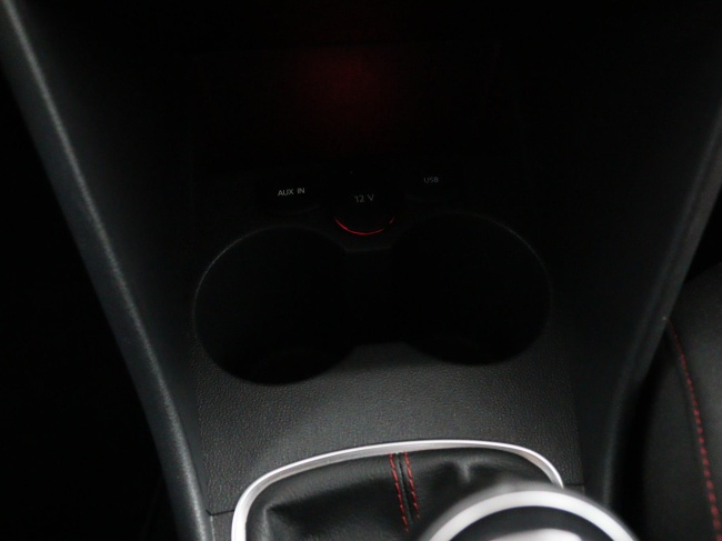 Volkswagen Polo - 1.2 TSI Highline