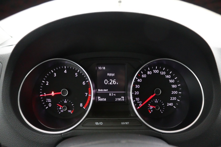 Volkswagen Polo - 1.2 TSI Highline 7