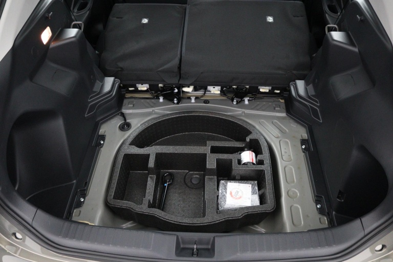 Toyota Yaris Cross - 1.5 Hybrid 115 32