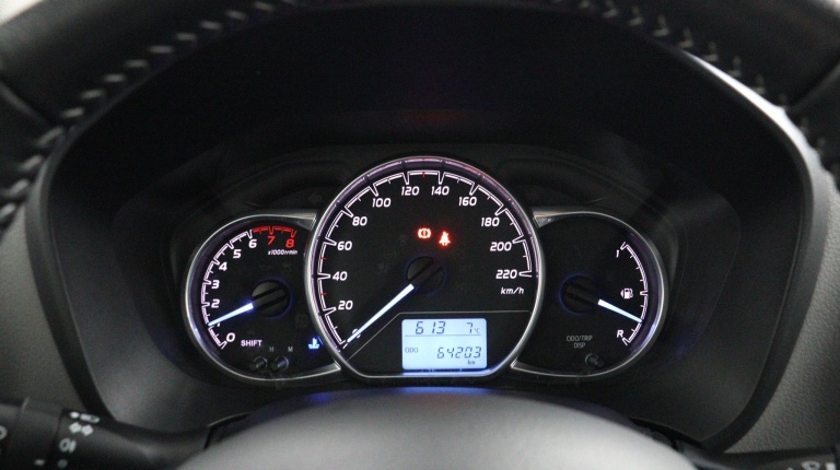 Toyota Yaris - 1.0 VVT-i Comfort 6