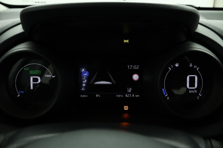 Toyota Yaris - 1.5 Hybrid Dynamic 44