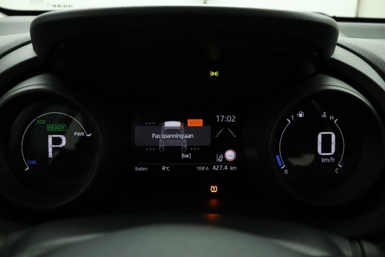 Toyota Yaris - 1.5 Hybrid Dynamic 46