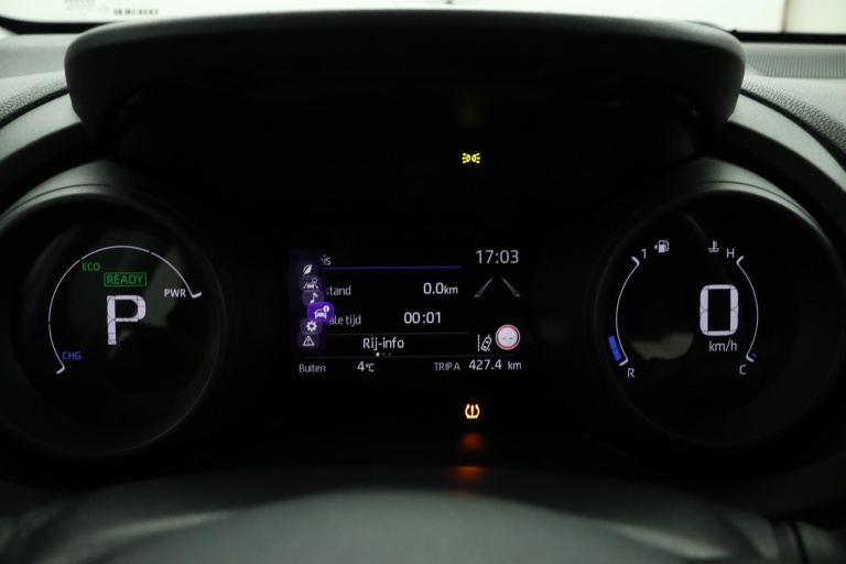 Toyota Yaris - 1.5 Hybrid Dynamic 47