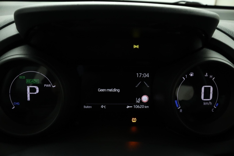 Toyota Yaris - 1.5 Hybrid Dynamic 52