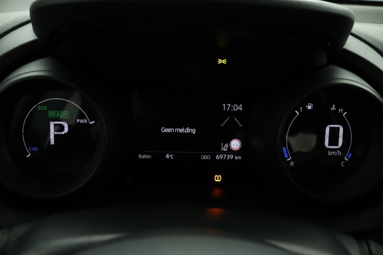 Toyota Yaris - 1.5 Hybrid Dynamic 53