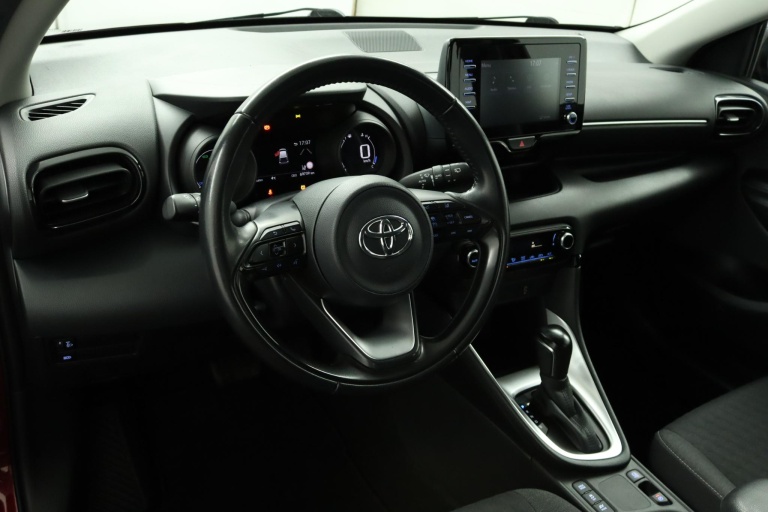 Toyota Yaris - 1.5 Hybrid Dynamic 64