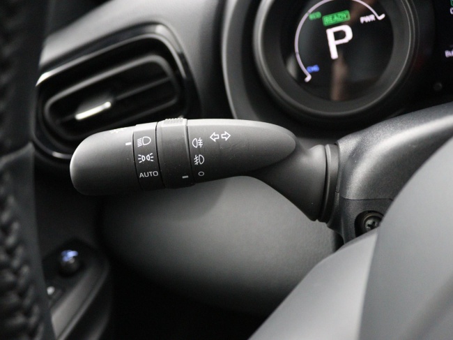 Toyota Yaris - 1.5 Hybrid Dynamic