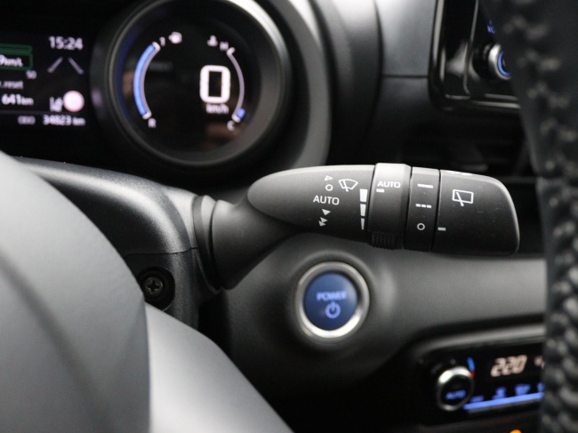 Toyota Yaris - 1.5 Hybrid Dynamic