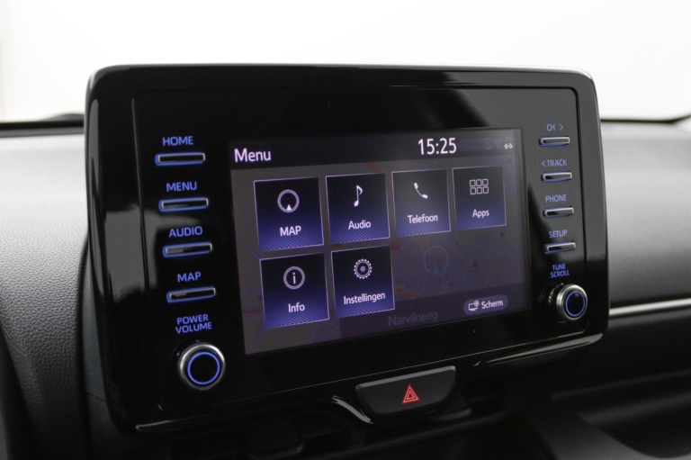 Toyota Yaris - 1.5 Hybrid Dynamic 39