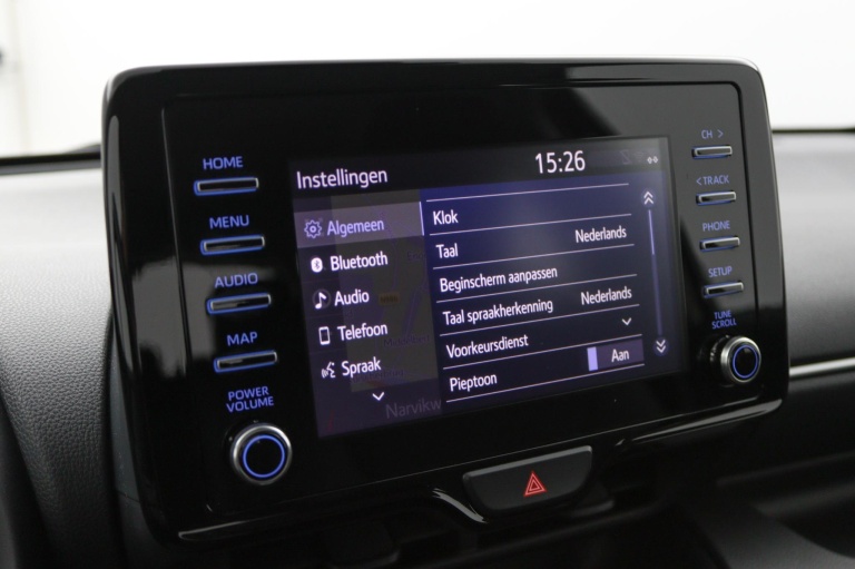 Toyota Yaris - 1.5 Hybrid Dynamic 41