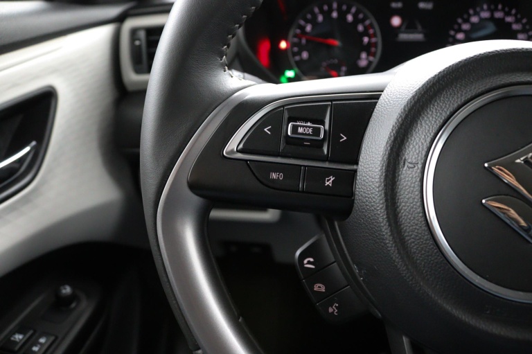 Suzuki Swift - 1.2 Select Smart Hybrid Automaat 18