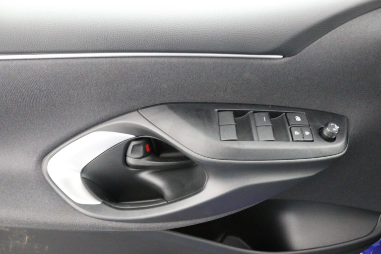 Toyota Yaris - 1.5 Hybrid 115 Comfort 28