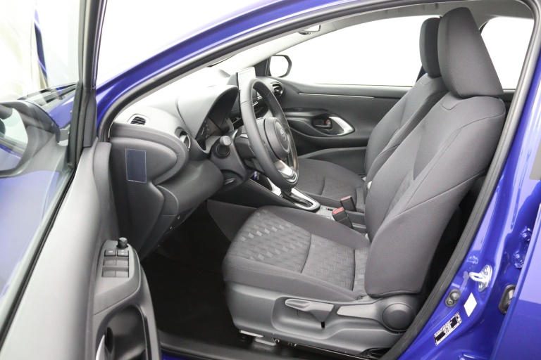 Toyota Yaris - 1.5 Hybrid 115 Comfort 9
