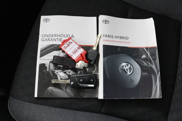 Toyota Yaris - 1.5 Hybrid Active 11