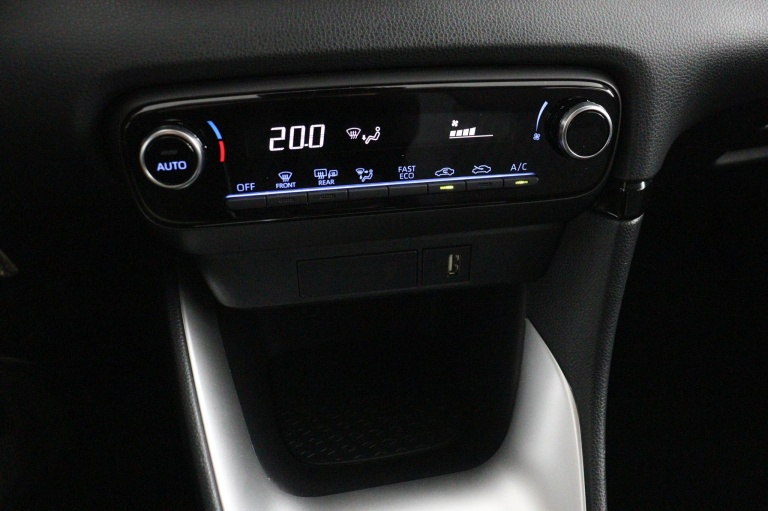 Toyota Yaris - 1.5 Hybrid Active 7