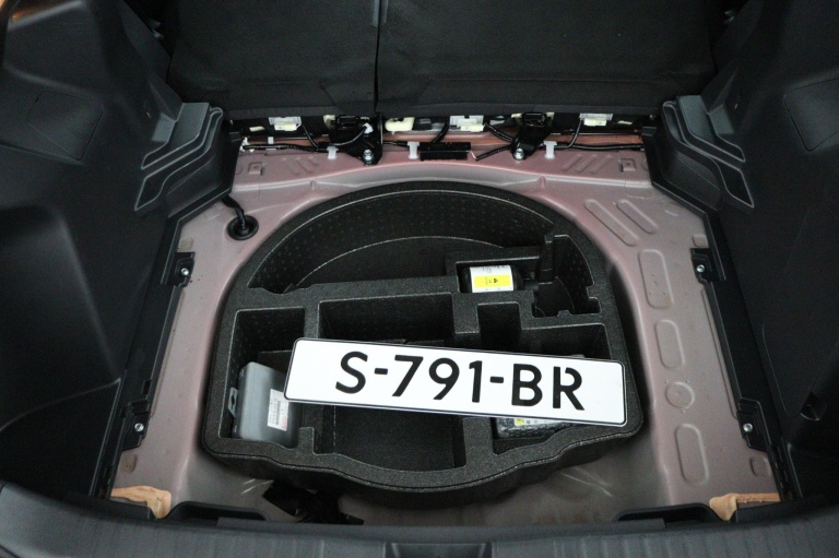 Toyota Yaris Cross - 1.5 Hybrid Dynamic 35