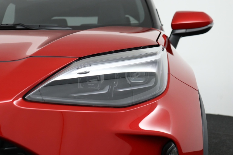 Toyota Yaris Cross - 1.5 Hybrid Dynamic 37