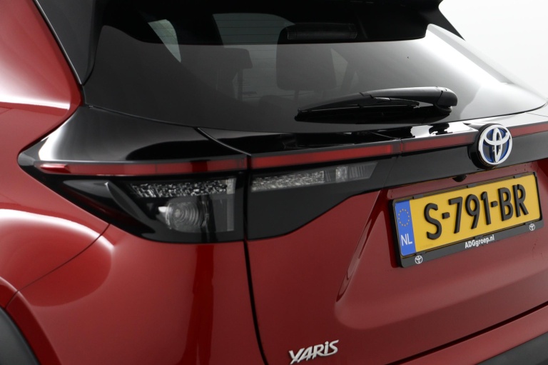 Toyota Yaris Cross - 1.5 Hybrid Dynamic 46