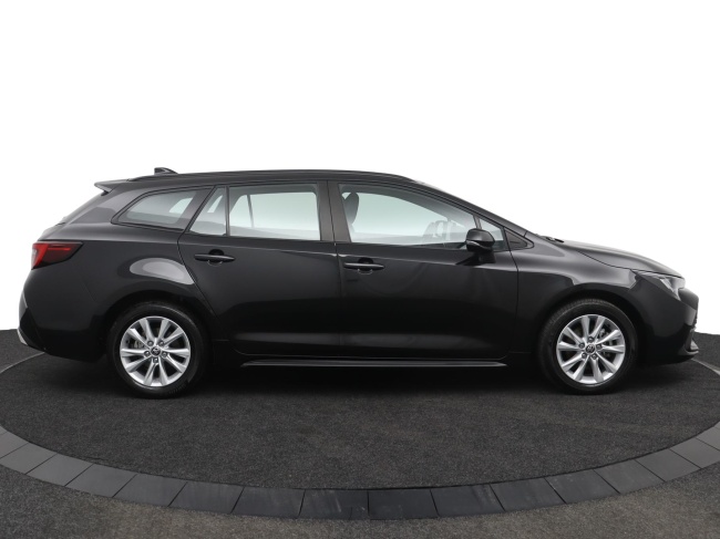 Toyota Corolla Touring Sports - Hybrid 140