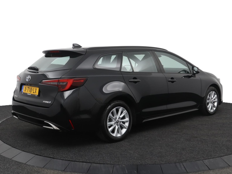 Toyota Corolla Touring Sports - Hybrid 140 2