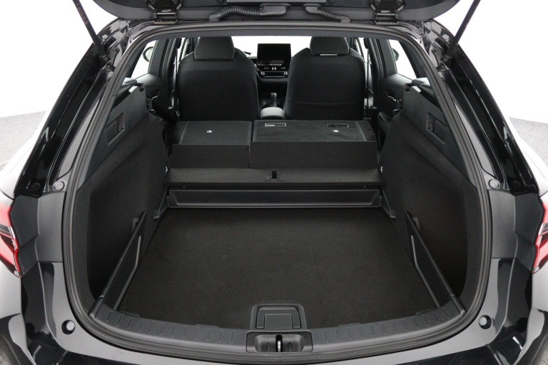 Toyota Corolla Touring Sports - Hybrid 140 25