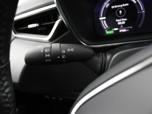 Toyota Corolla Touring Sports - Hybrid 140